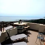 Hostdomus - Le Vigne Sul Mare Daire Pietra Ligure