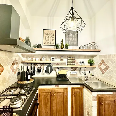 Hostdomus - Le Vigne Sul Mare * Pietra Ligure