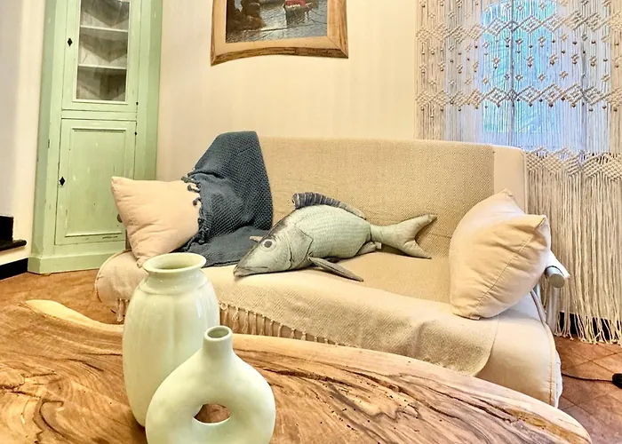 Hostdomus - Le Vigne Sul Mare * Pietra Ligure