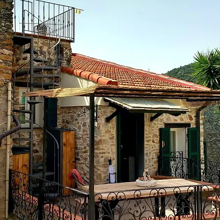 Hostdomus - Le Vigne Sul Mare Apartament Pietra Ligure