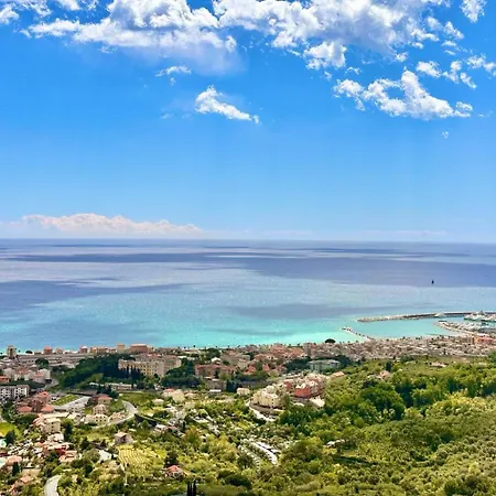 Hostdomus - Le Vigne Sul Mare *